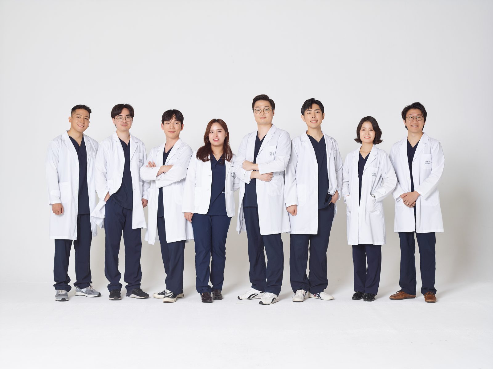 이웃집한의원 올림픽파크포레온 의료진과 직원